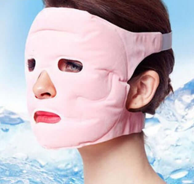 Beauty moisturizing whitening face mask featuring bio-ion light wave treatment for glowing skin.