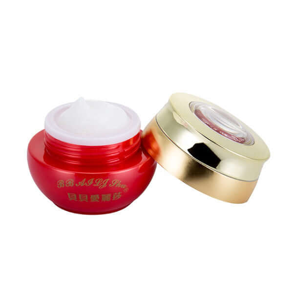 Moisturizing skin care facial set in red jar, effective for oil control and pore shrinkage for all skin types.